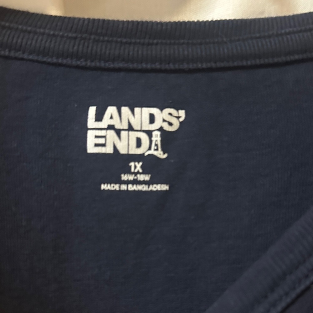 Lands' End Women's Navy Short Sleeve Tee 1X - Picture 2 of 5
